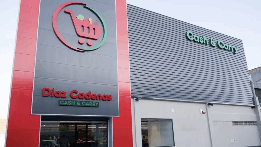 Nueva Apertura en Puente Genil Cash Díaz Cadena